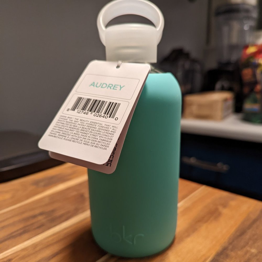 bkr Little Audrey 500ml Bottle and Sleeve NWT